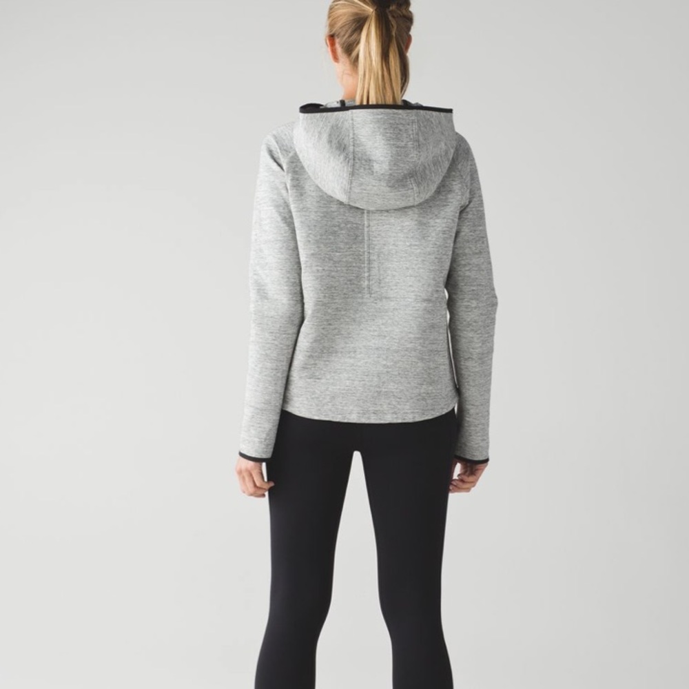 Lululemon City Bound hoodie - Picture 4 of 11